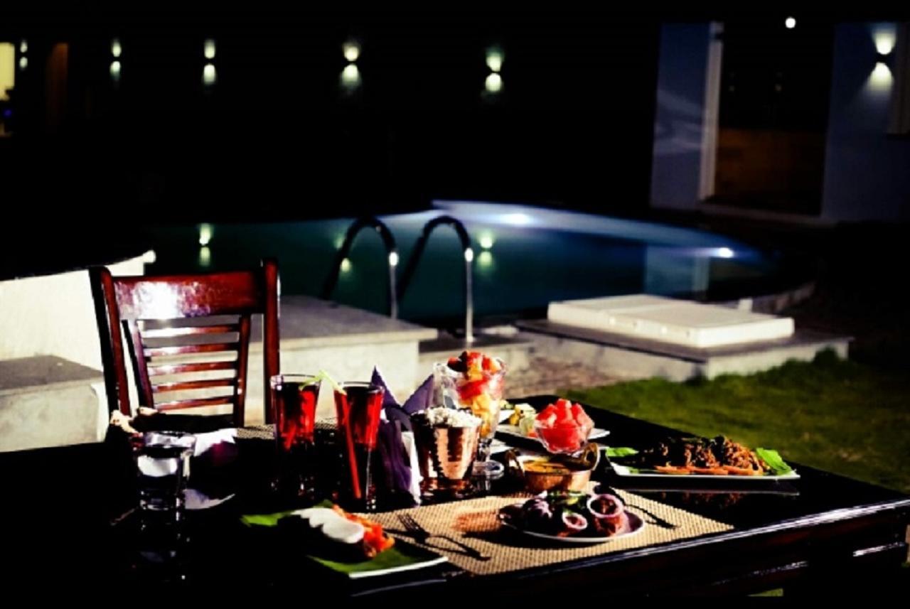 มิสต์ - เยลโลว์ รีสอร์ต แอนด์ สปา Hotel เยอร์โคด ภายนอก รูปภาพ
